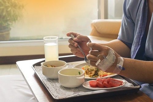 La importancia de la dieta para prevenir el cáncer y mejorar la calidad de vida de los pacientes