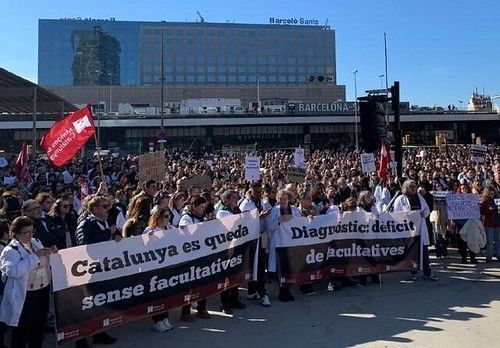 La sanidad pública peligra en toda España