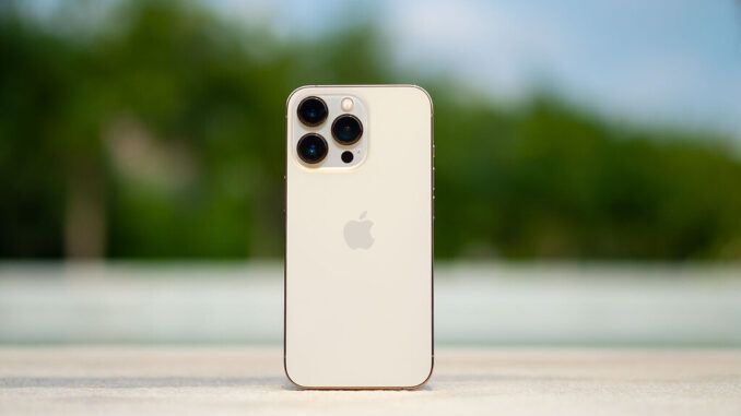 El iPhone domina sin piedad las ventas mundiales de móviles. Y ni siquiera es la peor noticia para su competencia