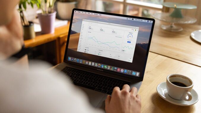 Domingo, día de Slack: el teletrabajo está empujando a más personas a trabajar durante su fin de semana
