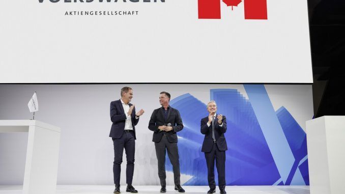 Volkswagen se plantea llevar sus baterías a Norteamérica. Son buenas noticias para Sagunto y Martorell