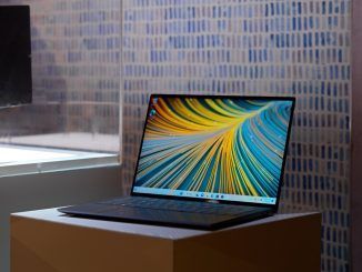 Dell Latitude 9440: elegancia extrema en un equipo para los que aman las videoconferencias