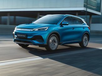 BYD quiere romper tendencias en España con sus coches eléctricos. Y eso incluye concesionarios