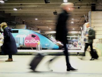 Ouigo sigue apretando a Renfe en Semana Santa: ha lanzado un descuento de 10 euros entre Madrid y Valencia