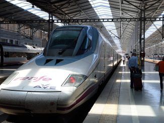 Renfe solía poner precios muy altos sin que le pasara factura. Gracias a Iryo y Ouigo, todo ha cambiado