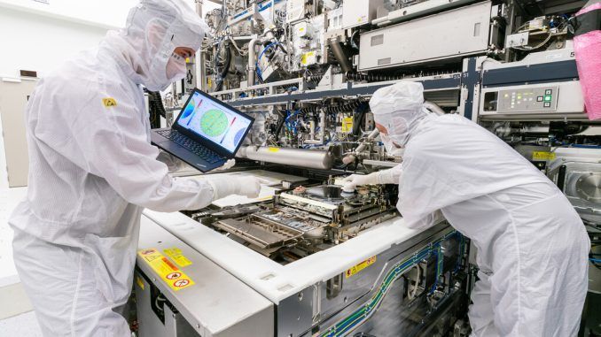 Occidente va a perder la guerra de los chips: la abrumadora superioridad de Asia, en cifras