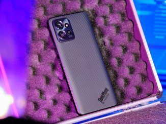 Motorola ThinkPhone, análisis: una trasera a prueba de balas para un conjunto casi redondo