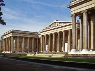 Inglaterra saqueó las reliquias de medio mundo. Ahora no tiene espacio para las suyas propias
