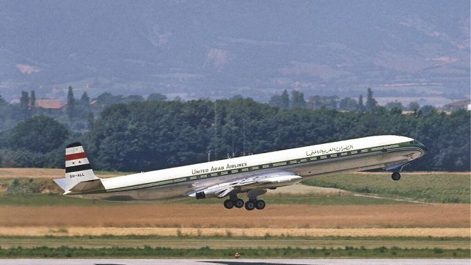 Auge y caída del Havilland Comet, el primer avión comercial con motores de reacción que pasó de la innovación a la tragedia