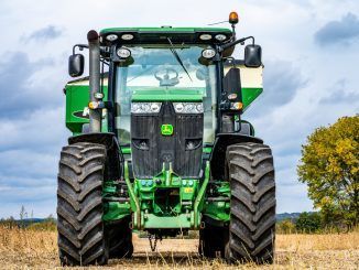 John Deere quiere que sus tractores «piensen» como humanos. Por eso ha comprado una startup de IA