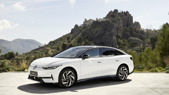 Volkswagen presenta su nuevo ID. 7: su berlina eléctrica promete hasta 700 kilómetros de autonomía