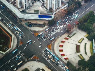 La industria europea afronta un desastre en China: cientos de miles de coches de combustión sin vender