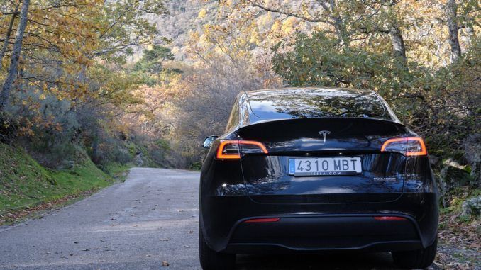 El Tesla Model Y está arrasando: ya ha roto otro hito para el coche eléctrico en Europa