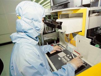 China contraataca a EEUU pagándole con su misma moneda: investiga a su mayor fabricante de chips de memoria