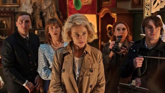 El éxito de ‘Fenómenas’ apunta a un filón que Netflix ya está explotando: España y su historia-ficción