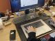 Hay gente que está quitándole la pantalla al MacBook Pro para convertirlo en un sorprendente PC. Y tiene sentido