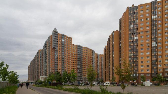 La gran «colmena humana»: el bloque de apartamentos de Rusia donde viven más de 18.000 personas