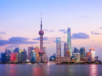 China acelera en la carrera tecnológica: más trabajadores públicos recibirán su sueldo en yuanes digitales (e-CNY)