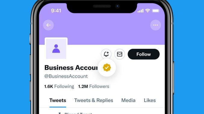 Twitter pretendía que las empresas pagaran 1.000 dólares por su verificación. No ha tenido más remedio que bajarlo