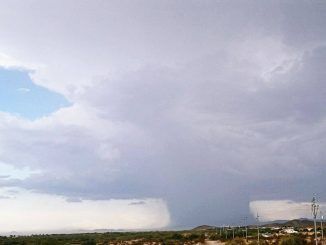 Reventón húmedo: el fenómeno meteorológico que sorprendió a Murcia y obligó a cancelar un festival