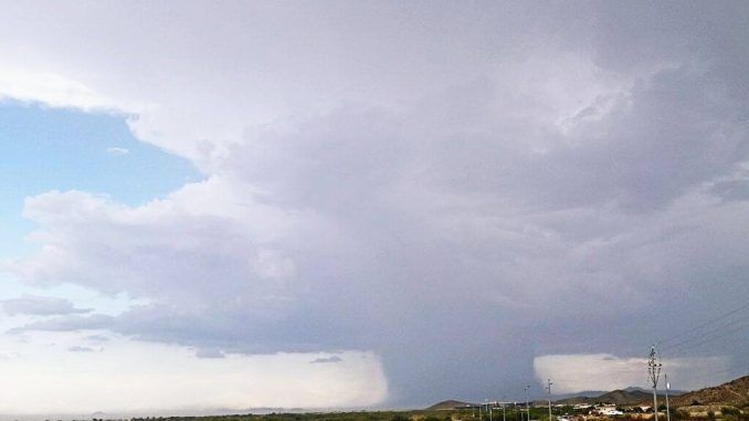 Reventón húmedo: el fenómeno meteorológico que sorprendió a Murcia y obligó a cancelar un festival