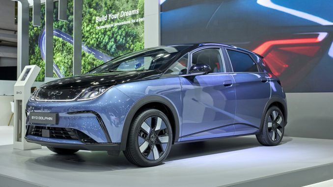Nuevo BYD Dolphyn: 29.990 euros y un apabullante equipamiento tecnológico para retar al MG 4 Electric