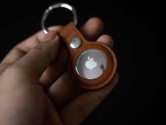 Apple y Google se alían para para evitar rastreos indeseados con los AirTag y compañía. Es una solución a un problema creciente